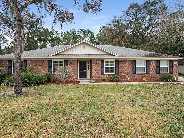 1425 Panther Run Rd — Photo 1