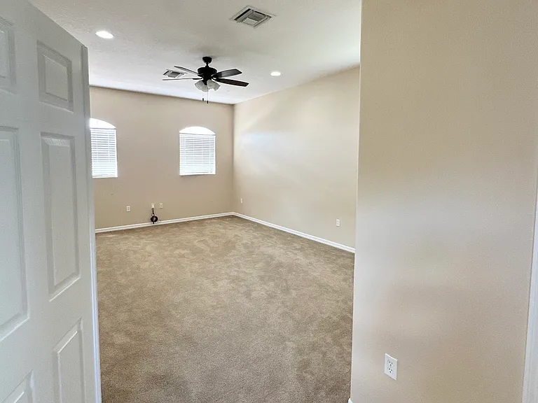 1762 Altavista Cir — Photo 14