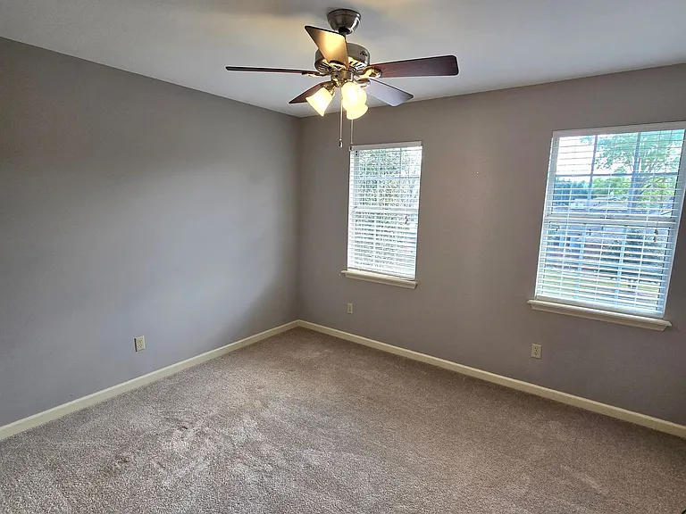 4517 Crosland Dr — Photo 21