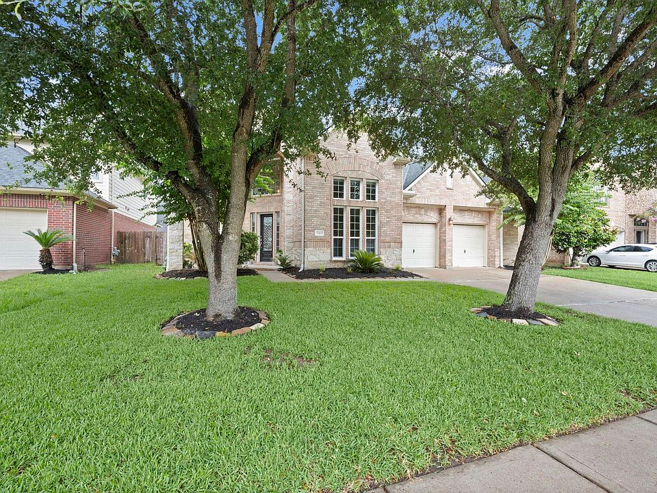 1st image of 7515 Crescent Lake Ct