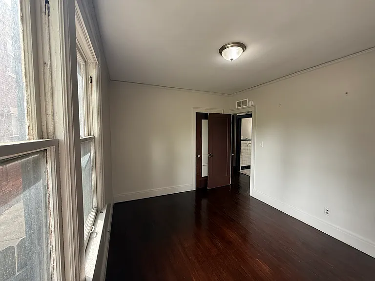 3812 Virginia Park — Photo 9