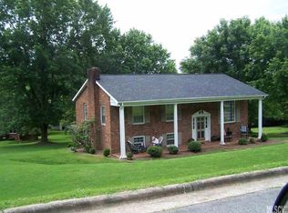 714 Wilmore St NE, Lenoir, NC 28645