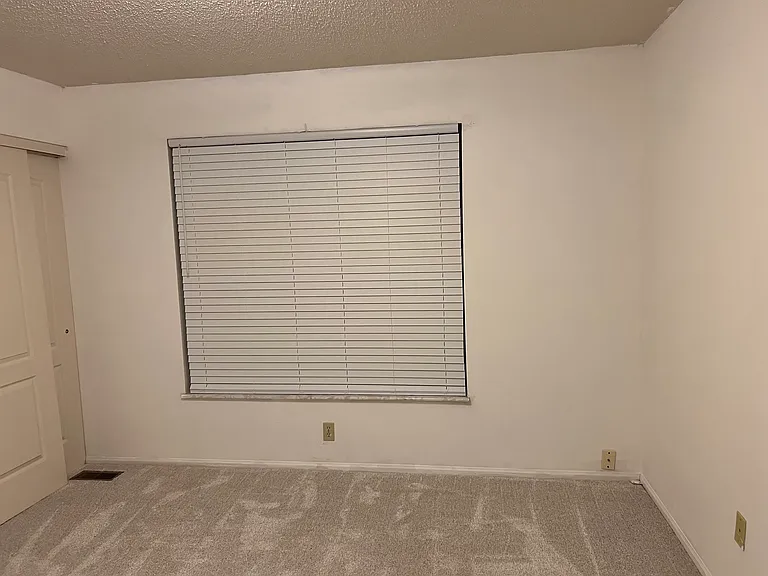 1862 Summitview Dr — Photo 48