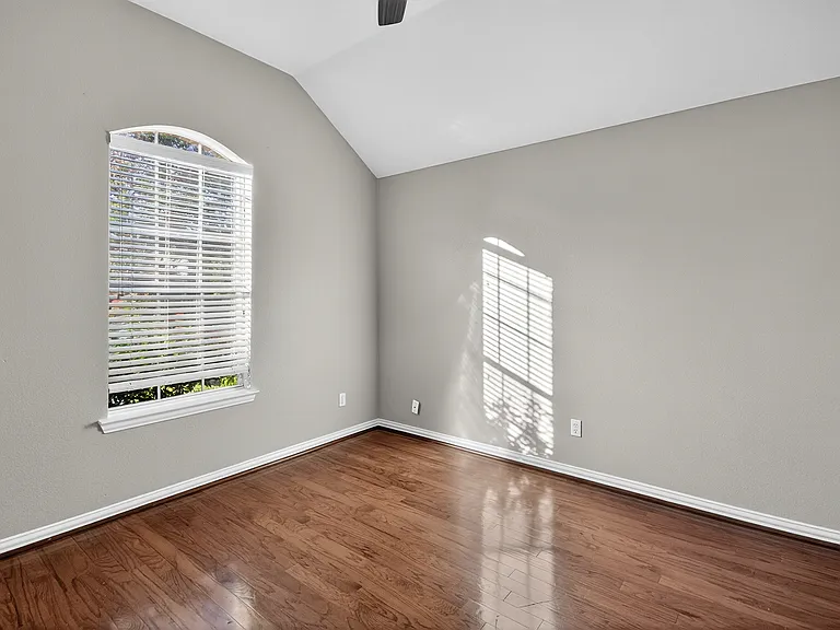 1604 Wagon Wheel Dr — Photo 29