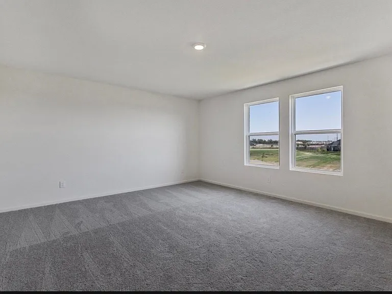 27235 Blue Pool Dr — Photo 10