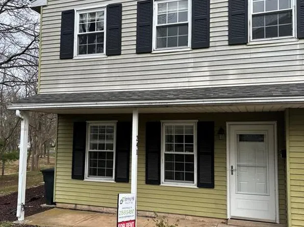 241 Washington Pl, Telford, PA 18969