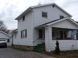 9 Cottage Ct, Warsaw, NY 14569