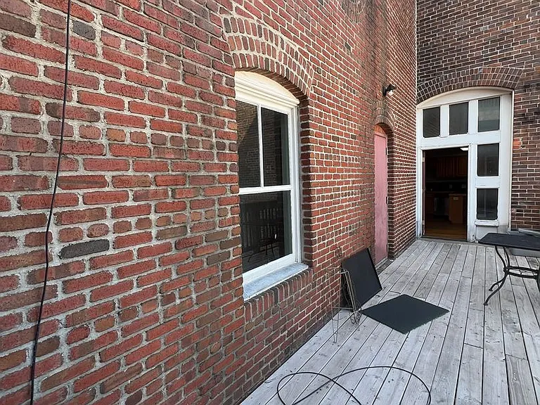 313 Park Central E #303 — Photo 34
