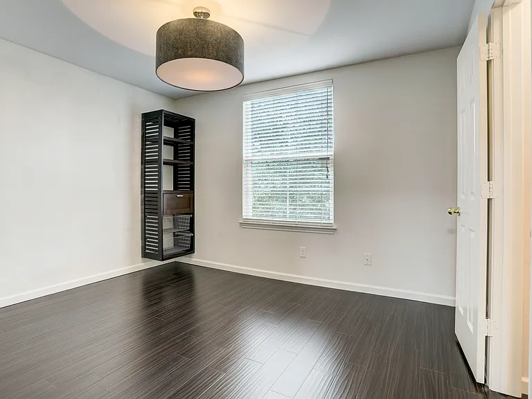 14608 Walt Whitman Trl #B — Photo 11