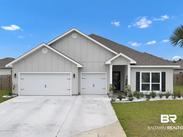 3905 Mercury Cir, Gulf Shores, AL 36542