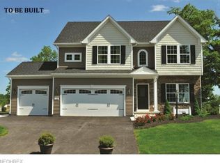 1935 Pinewood Ln, Painesville, OH 44077