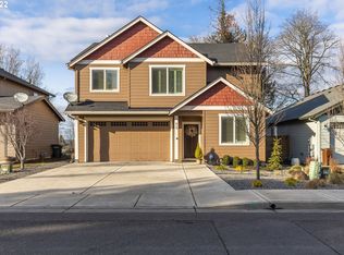 519 Depot St, Fairview, OR 97024