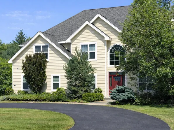 3205 Limerick LANE, Sheboygan, WI 53083