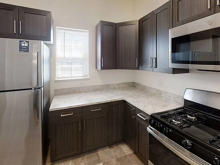 Andover Pointe Apartment Homes — Photo 14
