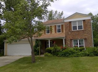 1927 Omee Ct, Fort Wayne, IN 46815