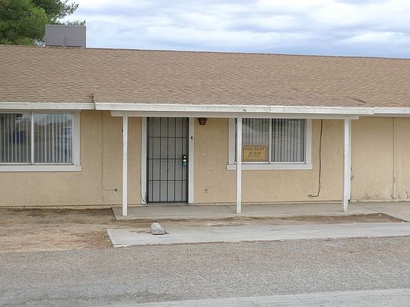 3rd image of 16043 Green Hill Dr APT 4