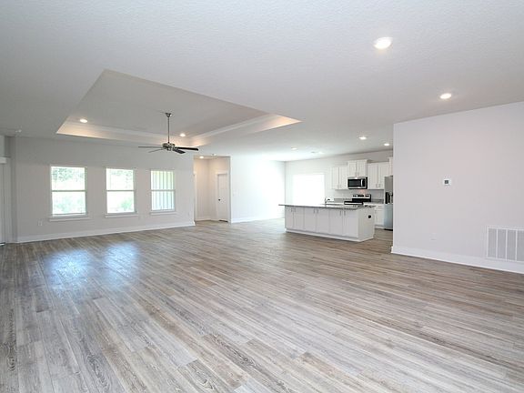 3rd image of 10988 Coues Dr