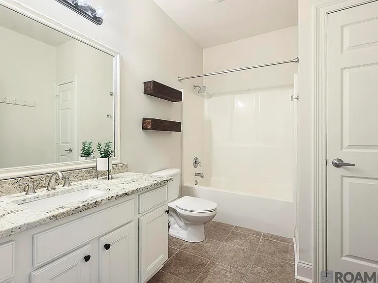 22782 Greencliff Dr — Photo 12