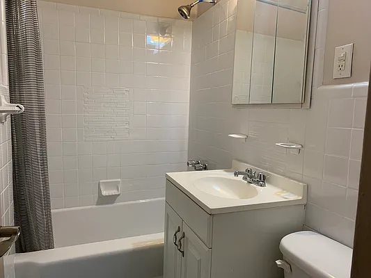 Rented by Corcoran | media 20