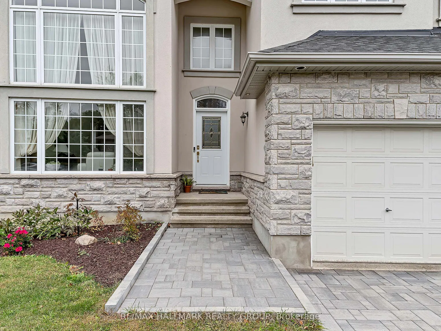 4 bed, $5,000 — Photo 4