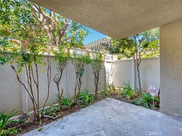522 W Sierra Madre Blvd #B — Photo 12