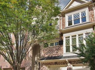 1906 Saxon Valley Cir, Atlanta, GA 30324