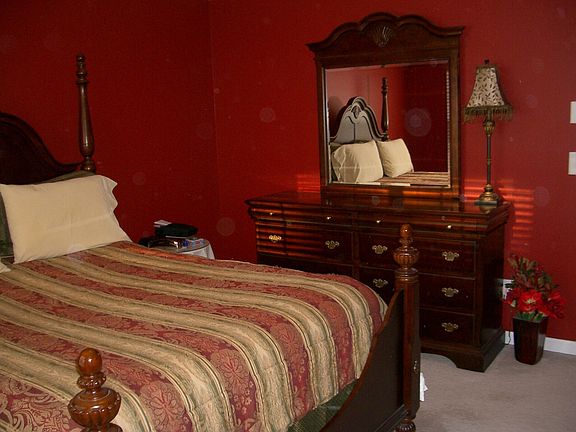Master Bedroom in Roasted Pepper