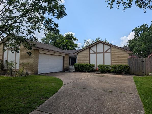 7210 Thicket Trail Dr
