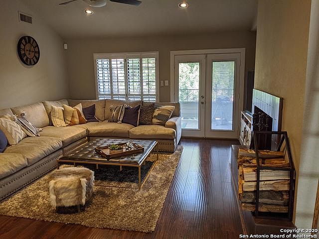 1st image of 3605 Hidden Dr APT D2