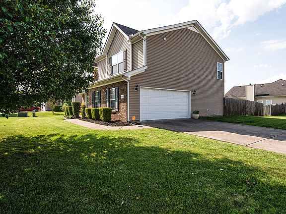 4th image of 387 Sarava Ln