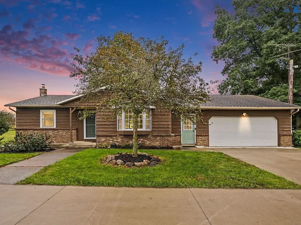 2115 20th St, Allegan, MI 49010
