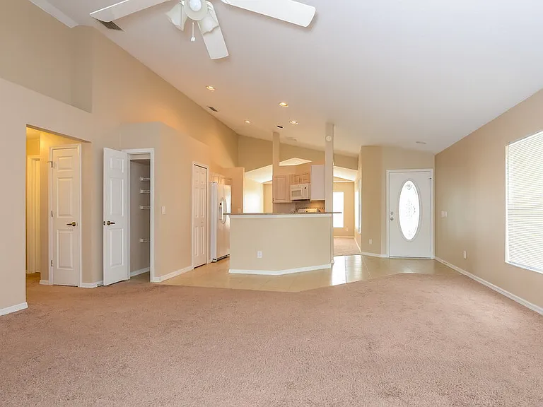 11616 Leda Ln — Photo 4