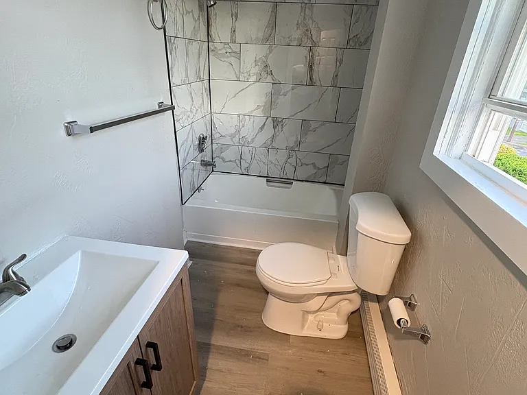 135 Burgess Ave #2 — Photo 11