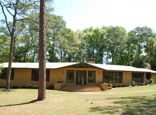 239 Suzanne Cir, Mobile, AL 36608