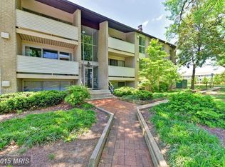 5600 Bismach Dr APT 101, Alexandria, VA 22312