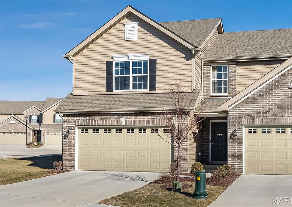 1st image of 111 Deer Grove Ct