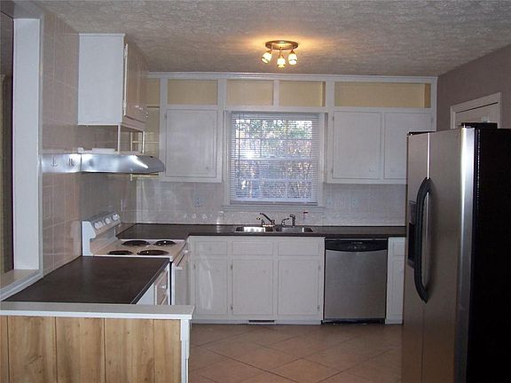 2nd image of 4636 Laurel Brook Dr