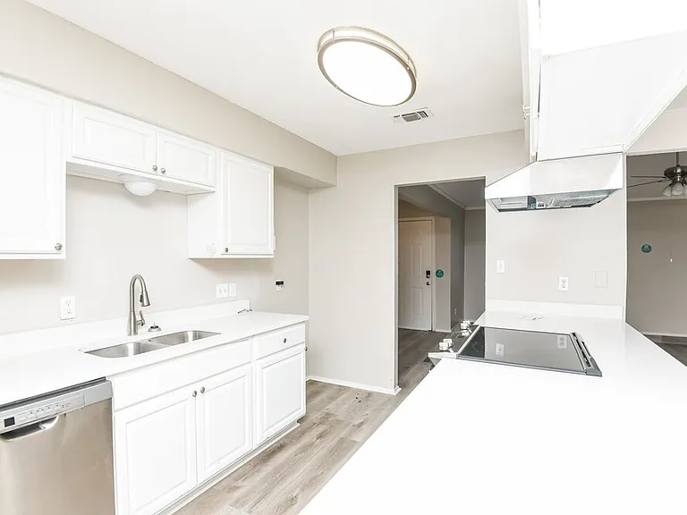 3741 Misty Meadow Dr — Photo 8