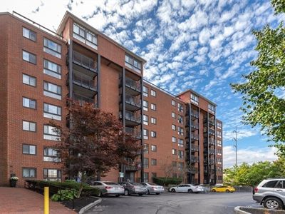 60 Rantoul St APT 512, Beverly, MA, 01915