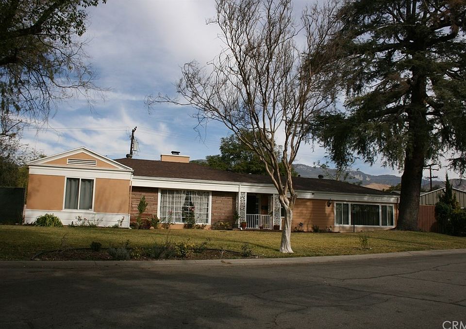 1st image of 530 Fairmount Dr