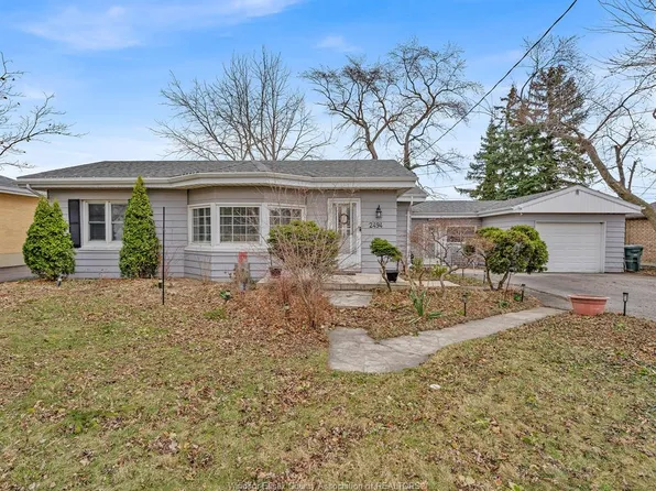 2494 Lloyd George Blvd, Windsor, ON N8T 2T4