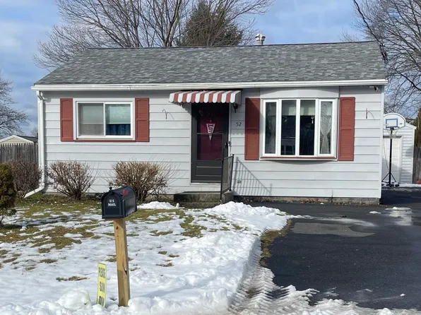 52 Mary Hadge Drive, Niskayuna, NY 12309