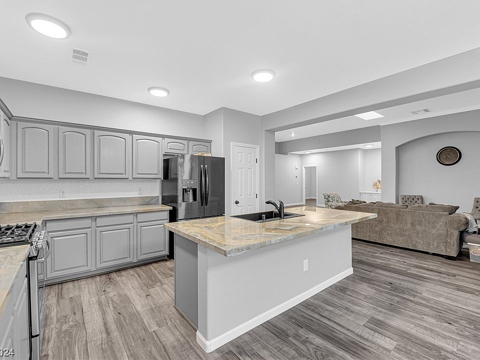 1st image of 8904 Loggers Mill Ave