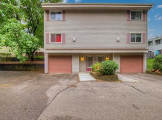 371 Dorland Ln S, Saint Paul, MN 55119