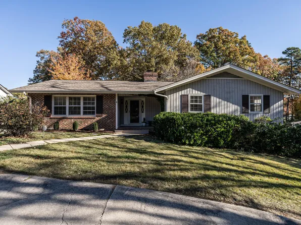 309 E Millbrook Rd, Raleigh, NC 27609