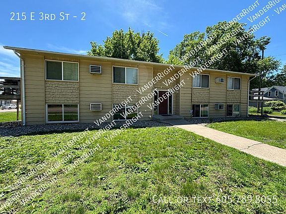 2nd image of 215 E 3rd St #2