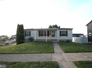 620 W 6th St, Lewistown, PA 17044