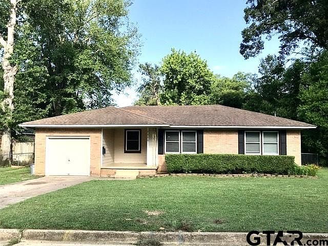 1st image of 2210 Glenbrook Dr