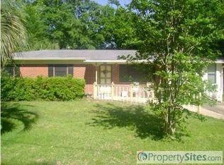 1215 Carolina Ave, Lynn Haven, FL 32444