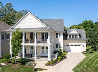 9757 Marina Village Dr, Indianapolis, IN 46256